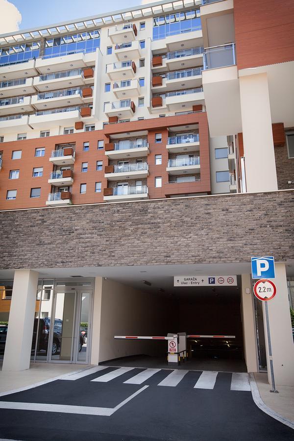 A Blok-Apartment The One Beograd Bagian luar foto